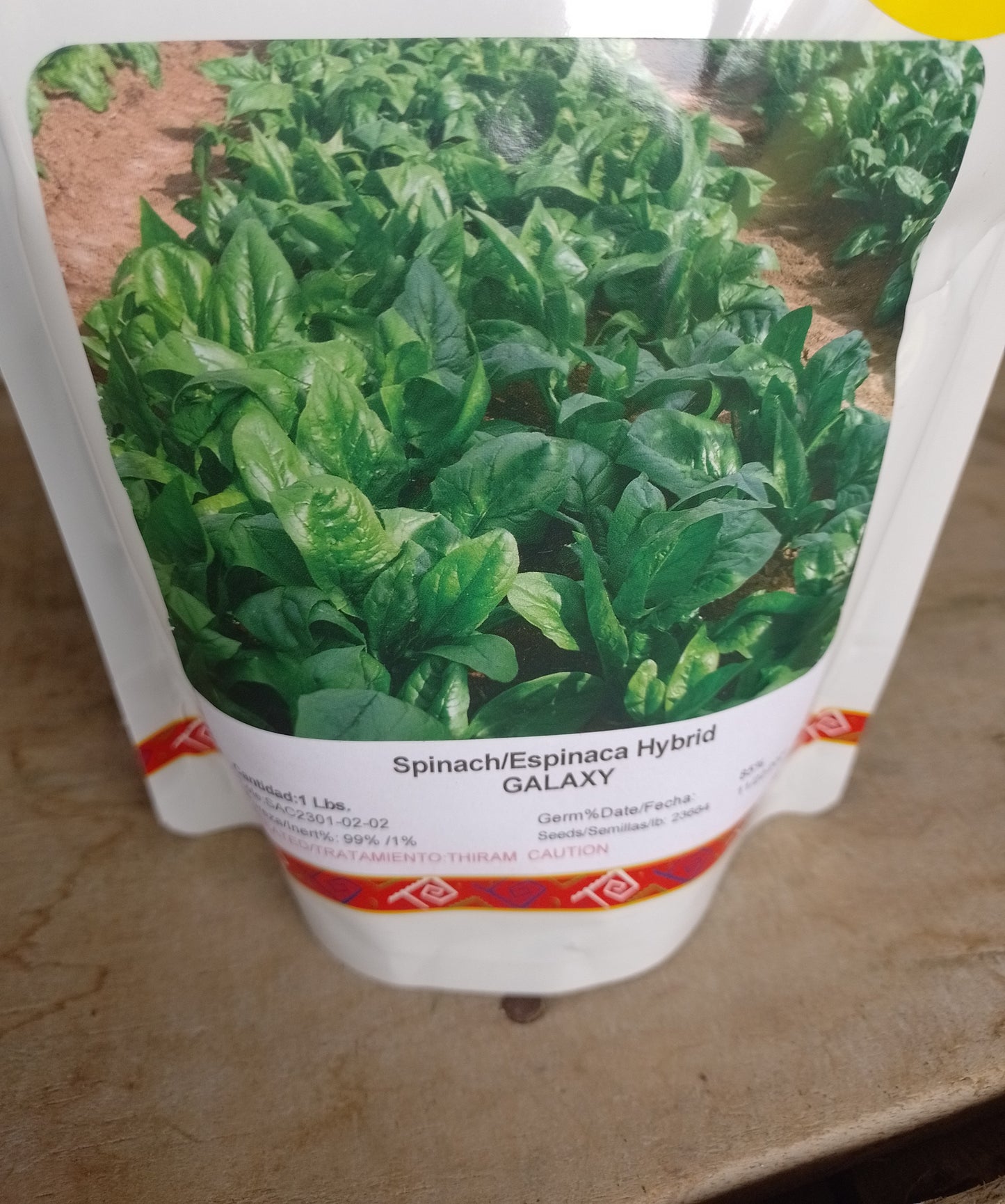 Semilla de Espinaca Galaxi F1 1 LB Marca Corona | AgroTerra Guatemala
